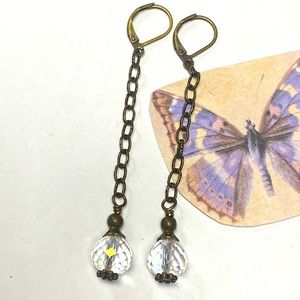 NEW Vintage look crystal long sparkling drop earrings clear iridescent faceted